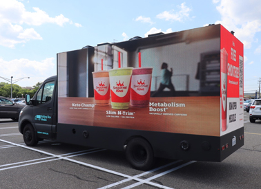 LED Truck Advertising: A Flexible Way to Reach More People