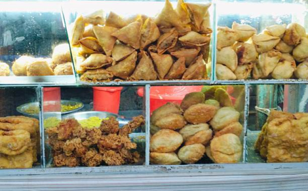 Samosa Hut Burnley: Enjoy Delicious Frozen Samosas at Home