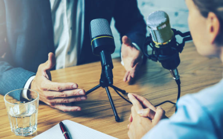 How Can a Podcast Studio Help You Create Better Content?