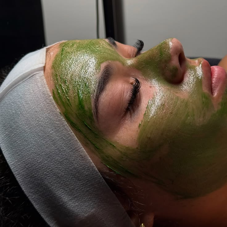 Green Peel Treatment in Dubai: When Results Appear