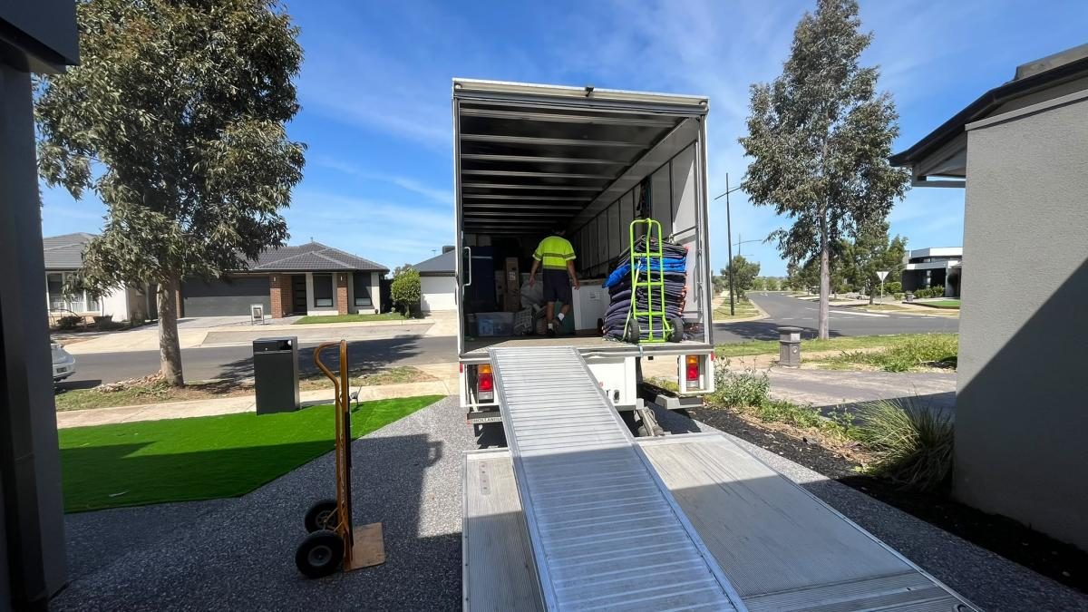 Furniture Removalists Hoppers Crossing: How to Move Heavy Furniture Safely