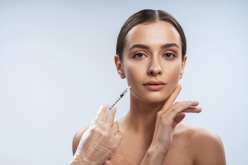 Botox Injection in Dubai: Benefits for Facial Wrinkles