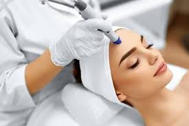 How Tajmeels Clinic Helps Patients Maintain Their HydraFacial Results