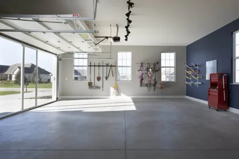 Garage Remodeling in Lubec, ME: Practical Ideas to Improve Space, Comfort, and Home Value