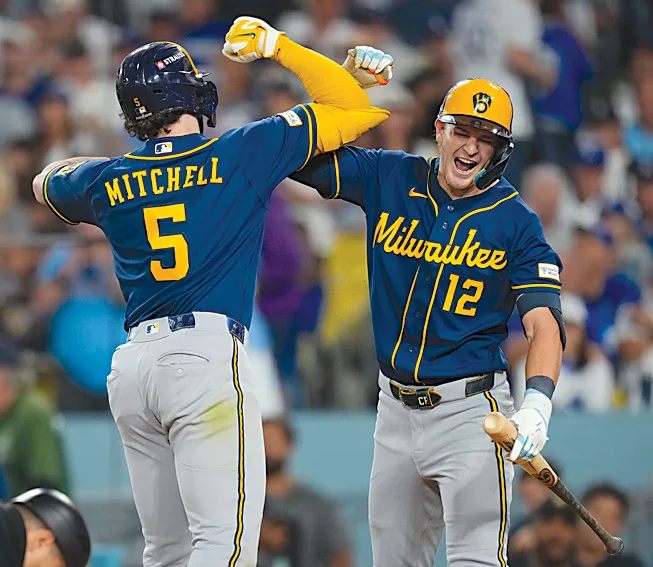 Is it season for the Brewers in direction of retire an additional jersey