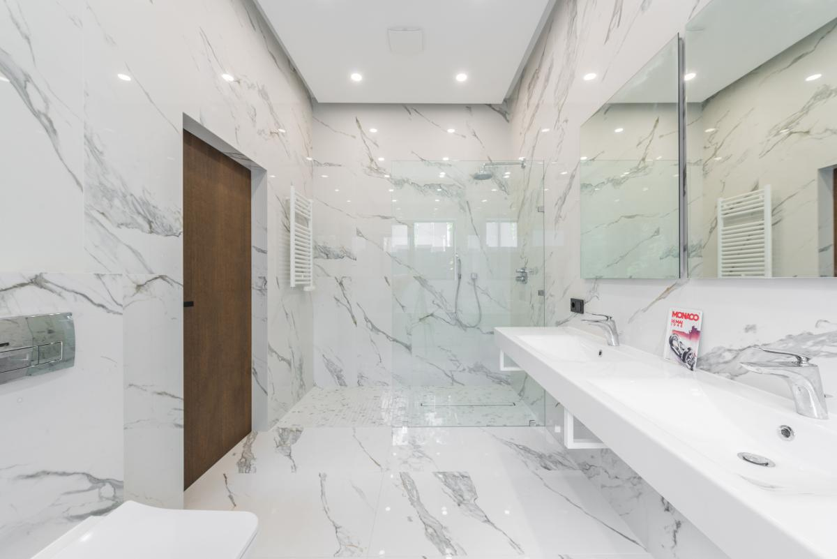 Why Los Angeles Homeowners Are Choosing Porcelain Tile for Modern Interiors