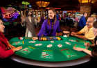 How Live Online Casino Games Replicate Real-World Experiences