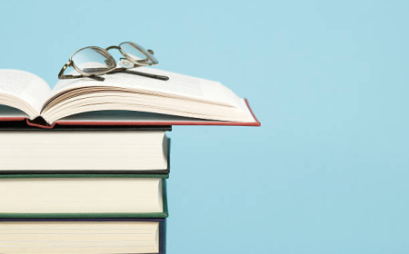 Top 10 Book Publishing Companies in Toronto for 2026