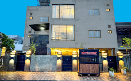 Modern Boys Hostel in Lahore for Freelancers and Office Workers