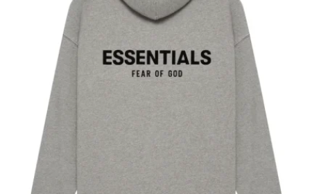 Canadian Fashion Trends: Stylish Clothing, Hoodies, and Modern Lifestyle