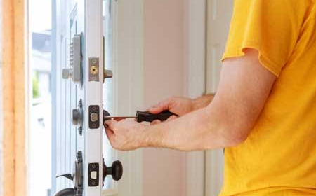 Your Home Still Has Its Original Door Locks: When Should You Consider Replacing Them?