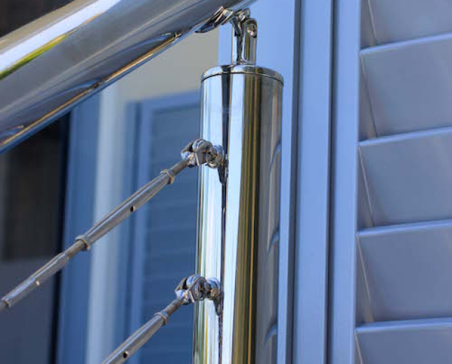 Stainless Steel Posts: Benefits, Applications, and Tips for Choosing the Right Products